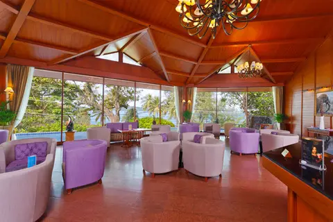 Hotel Diamond Cliff Resort & Spa in ตำบลป่าตอง — foto 9