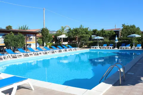 Club Esse Aquilia Beach Village Resort in Rome — foto 15