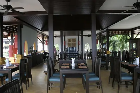 Princess Kamala Beachfront Hotel in ตำบลเชิงทะเล — foto 16