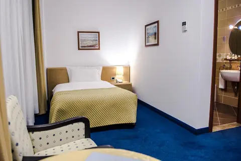 Hotel Airport Tirana in Krujë — foto 7