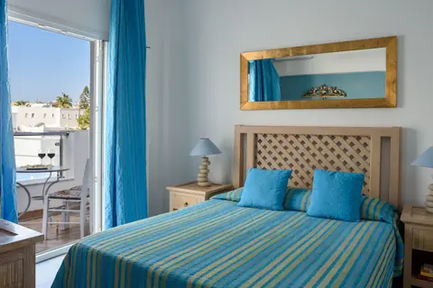 Alesahne Beach Hotel in Thira Municipal Unit — foto 4