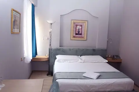 Hotel Theranda in Tirana — foto 3