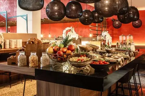 Crowne Plaza Nice Grand Arenas in Nice — foto 6