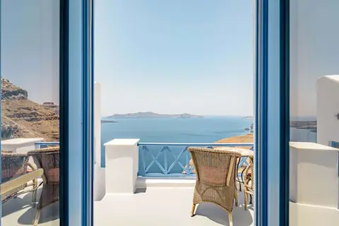 Golden Grey Goose in Fira, foto 22