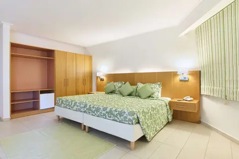Kinetta Beach Resort & Spa in Κινέτα — foto 16