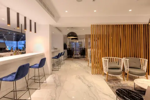 The Blue Ivy Hotel & Suites in Παραλίμνι — foto 10