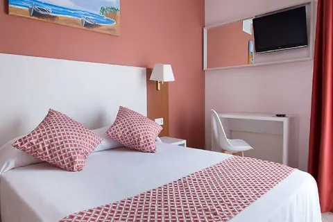 GHT Balmes Hotel Aparthotel & SPLASH in Calella — foto 19