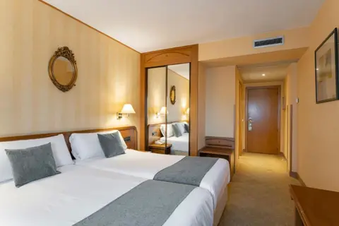 Hotel Alda Río Tormes in Santa Marta de Tormes — foto 10