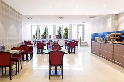 Hotel Lugano Barcelona in Barcelona — foto 8