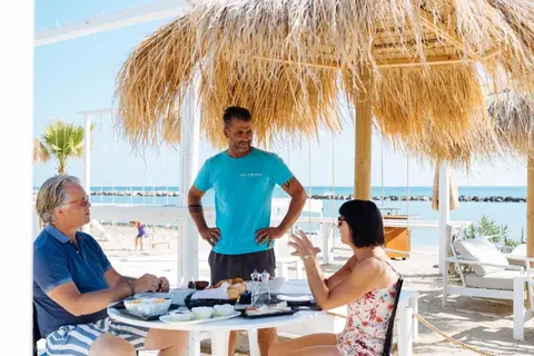 Villa Alwin Beach Resort in Cupra Marittima — foto 15