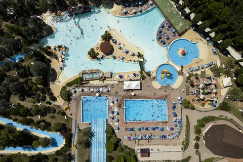 Centro Vacanze Verde Azzurro in Cingoli