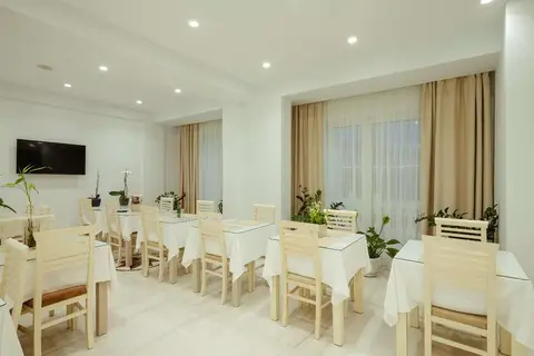 Vila Kalcuni Luxury Resort in Sarandë — foto 17