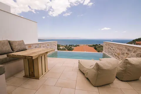 Mani Luxury Suites in Δημοτική Ενότητα Γυθείου — foto 7