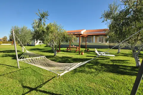 Liberty's Studios in Αχαράβη — foto 27