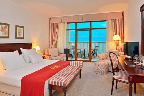 Melia Grand Hermitage in Дентална клиника „Медика 3 Дент“ — foto 24