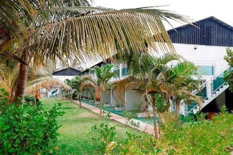 Bungalow Beach Hotel in Serrekunda, foto 18