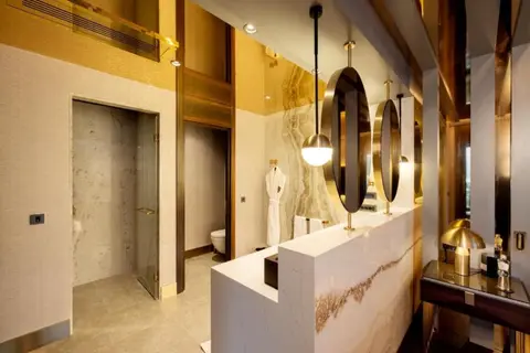 Merit Starlit Hotel in Budva — foto 13