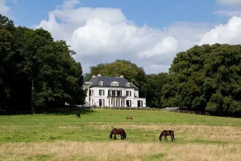 Wellnessresort & Hotel De Valkenberg foto 1