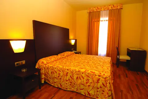Pessets Hotel & Spa in Sort — foto 11