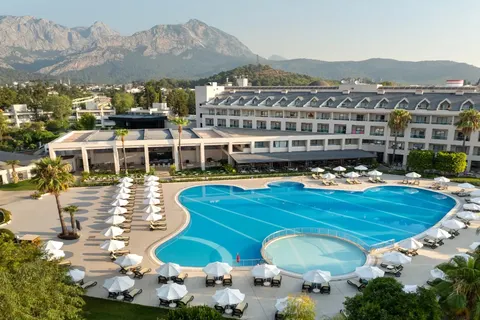 Greenwood Kemer Resort in Kemer
