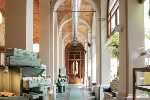 25hours Florence Piazza San Paolino foto 4