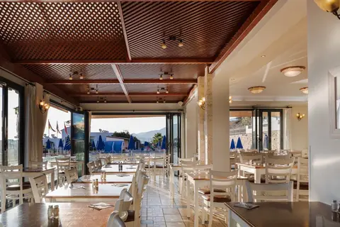 Koni Village Hotel in Δημοτική Ενότητα Μαλίων — foto 26