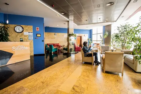 Hotel Silvota in Llanera — foto 6