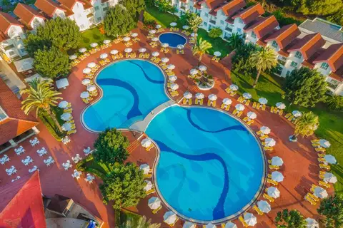 Salamis Bay Conti Resort in Yeniboğaziçi — foto 11
