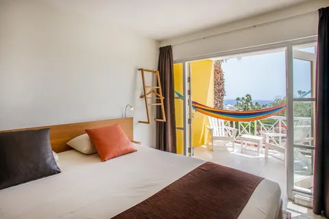 TUI TIME TO SMILE Chogogo Dive & Beach Curacao foto 2