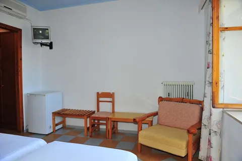 Amfitriti Hotel in Molyvos — foto 14