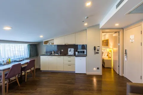 Molton Monapart Mecidiyekoy foto 3