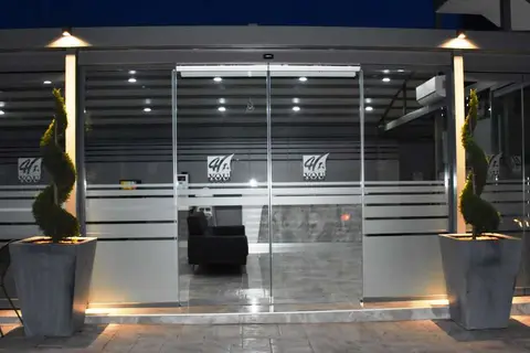 4 You Boutique in Μεταμόρφωση — foto 13