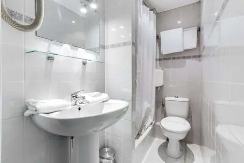 Hotel Byakko Nice in Nice — foto 16