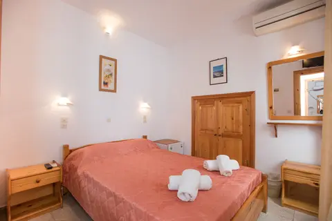 Florance Apartments in Τούρλος — foto 19