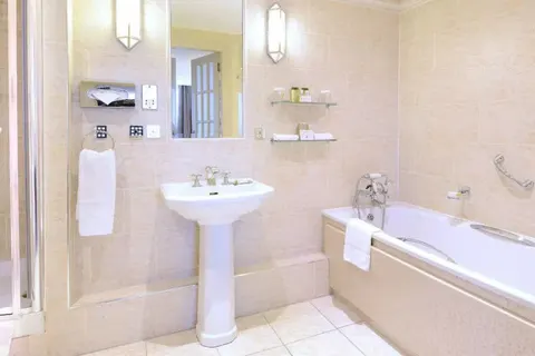 Clayton Hotel Burlington Road in Dublin — foto 14