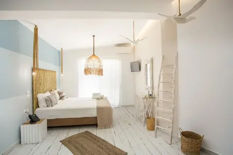 Marini Seaside in Nudeflower Seaside Studio, foto 20