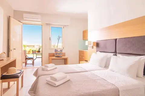 Pleasure Beach Hotel in Δημοτική Ενότητα Μαλίων — foto 9