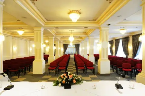 Hotel Majestic in Tunis — foto 14