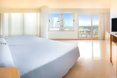 Hotel RH Gijon in Benlloc — foto 8