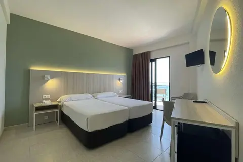 Hotel Marconi in Benidorm — foto 5