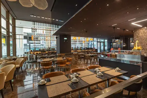 Adia Aluma Athens Curio Collection by Hilton in Athene — foto 7