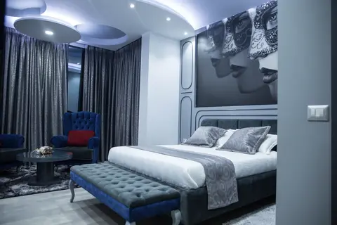 New W Hotel in Tirana — foto 2