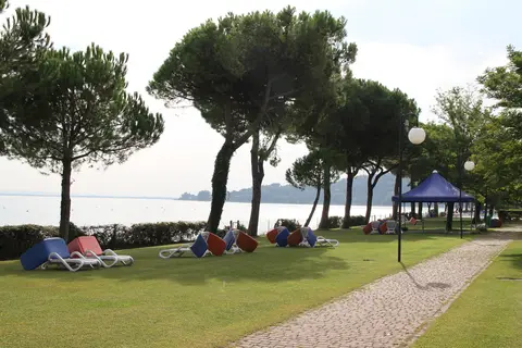 Vakantiepark Le Corti Del Lago in Padenghe sul Garda — foto 3
