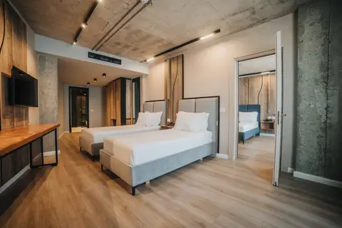 AMH Hotel Durres in Durres — foto 20