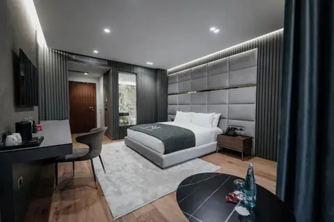 Marinaj Hotel in Tirana — foto 10