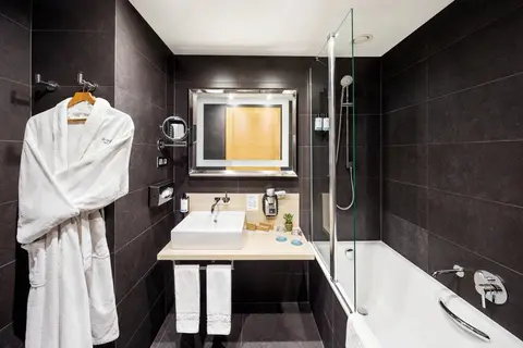 Hotel Occidental Praha Five in Praag — foto 29