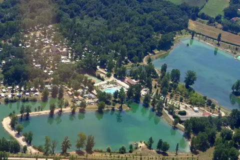 Camping 3 Lacs Du Soleil in Trept — foto 14