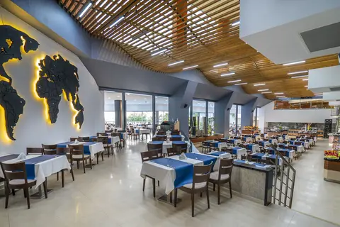 Grand Belish Hotel in Kusadasi — foto 11