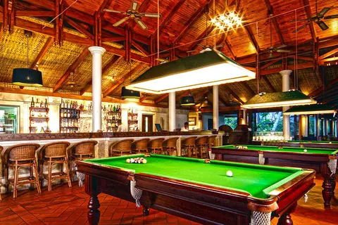 Royal Island Resort & Spa in Maakana — foto 10