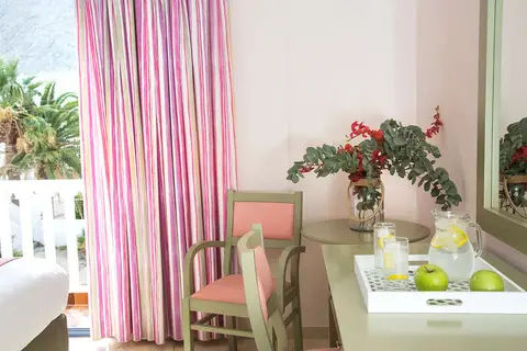 Sunshine Hotel in Thira Municipal Unit, foto 22
